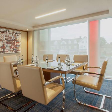 Hyatt Place West London Hayes Екстериор снимка