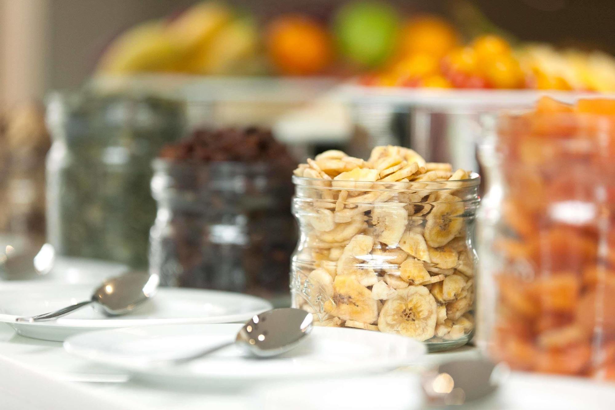 Hyatt Place West London Hayes Екстериор снимка